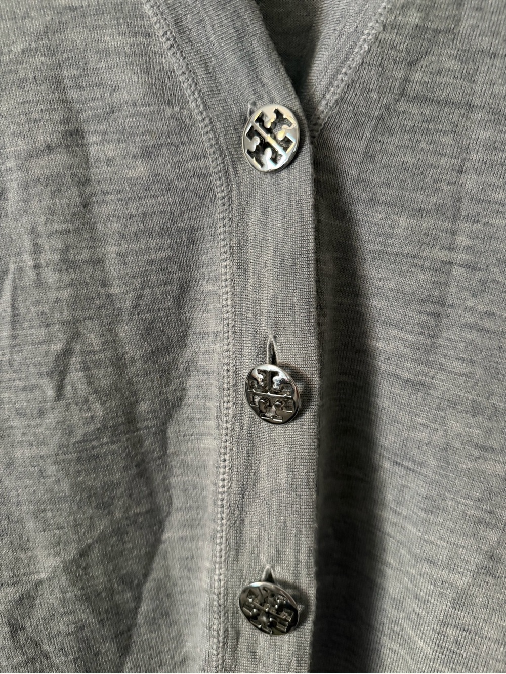 Tory Burch Gray 100% Merino Wool Long Sleeve Button Cardigan Sweater Size Small - Picture 3 of 7